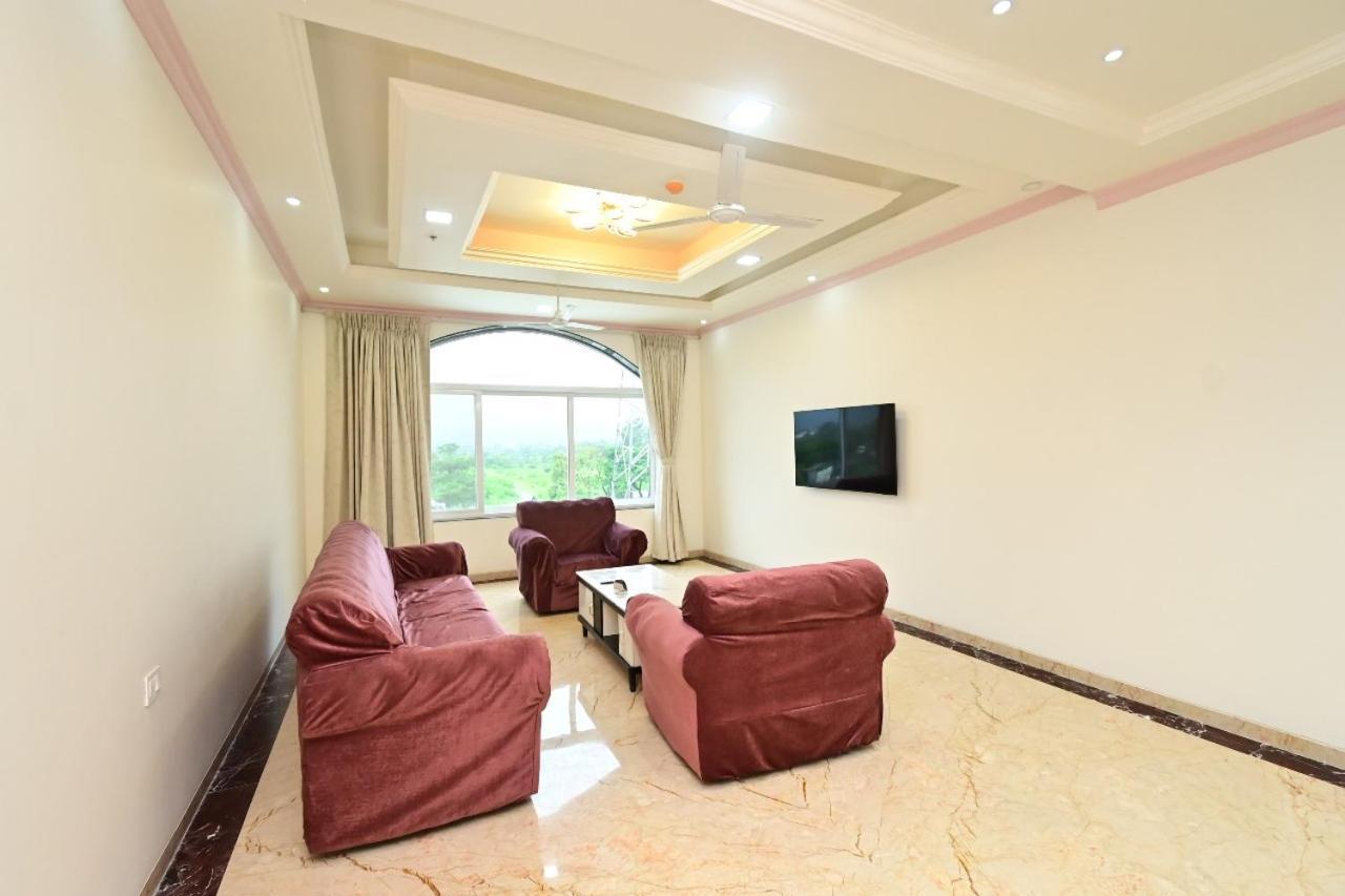 מלון לונבלה Vedika Garden מראה חיצוני תמונה