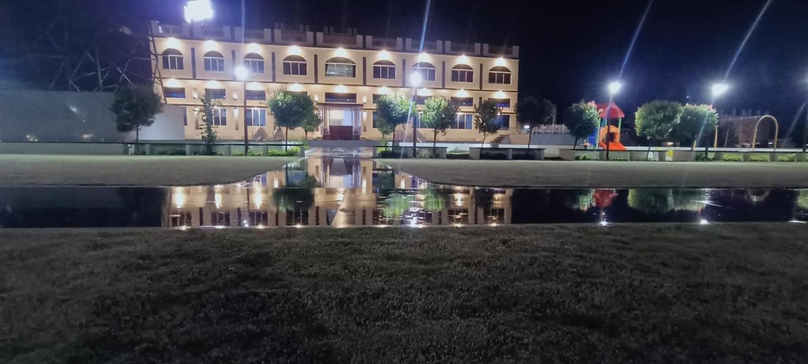 מלון לונבלה Vedika Garden מראה חיצוני תמונה