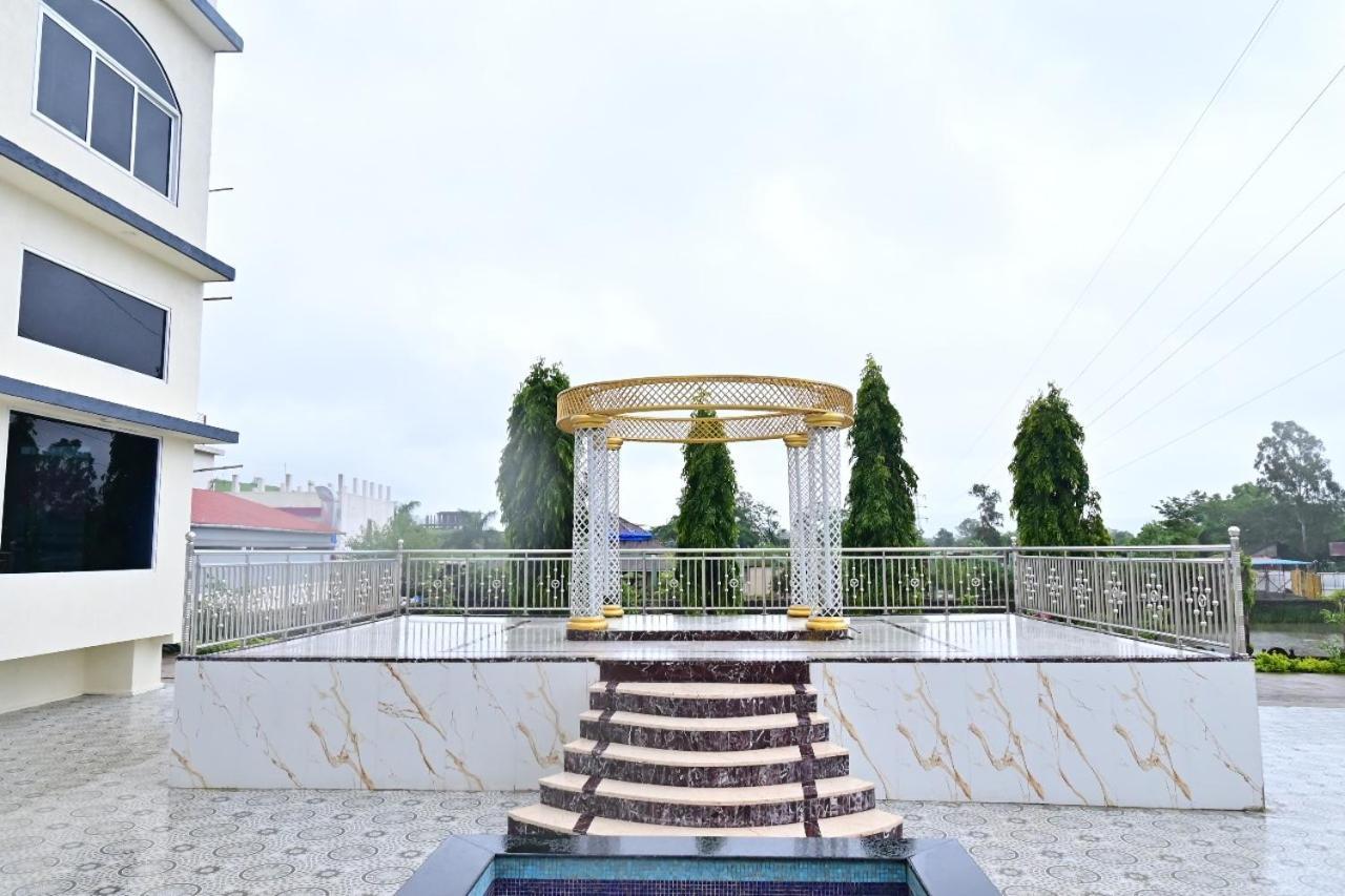 מלון לונבלה Vedika Garden מראה חיצוני תמונה